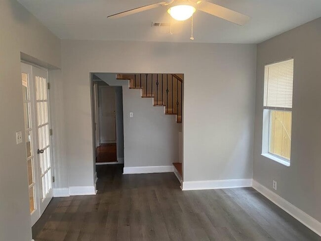 Building Photo - 4425 Ione St