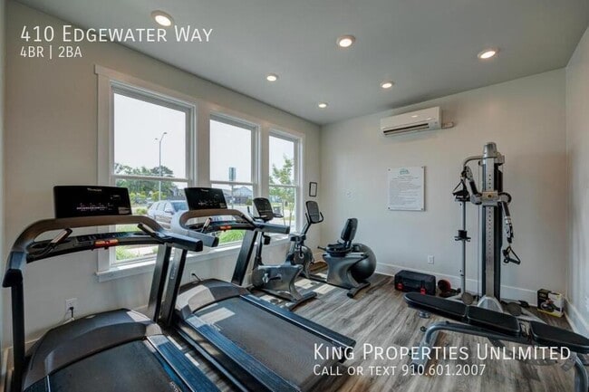 Building Photo - 410 Edgewater Wy