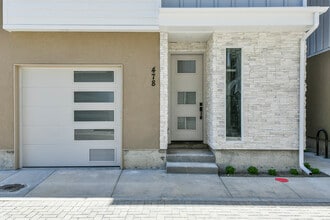 Building Photo - 478 E Violets Cv Ln