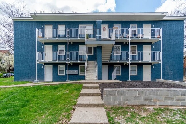 Building Photo - 331 Kendall Pl