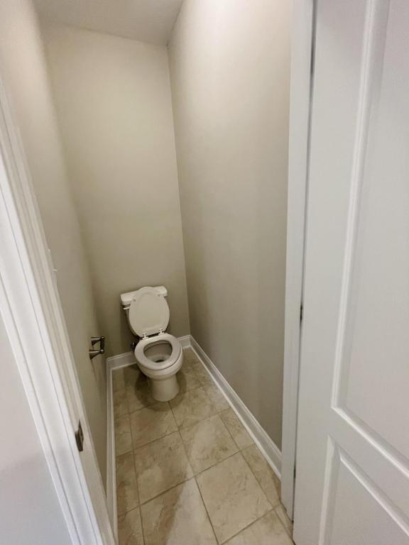 Building Photo - 3142 Hunting Lodge Rd