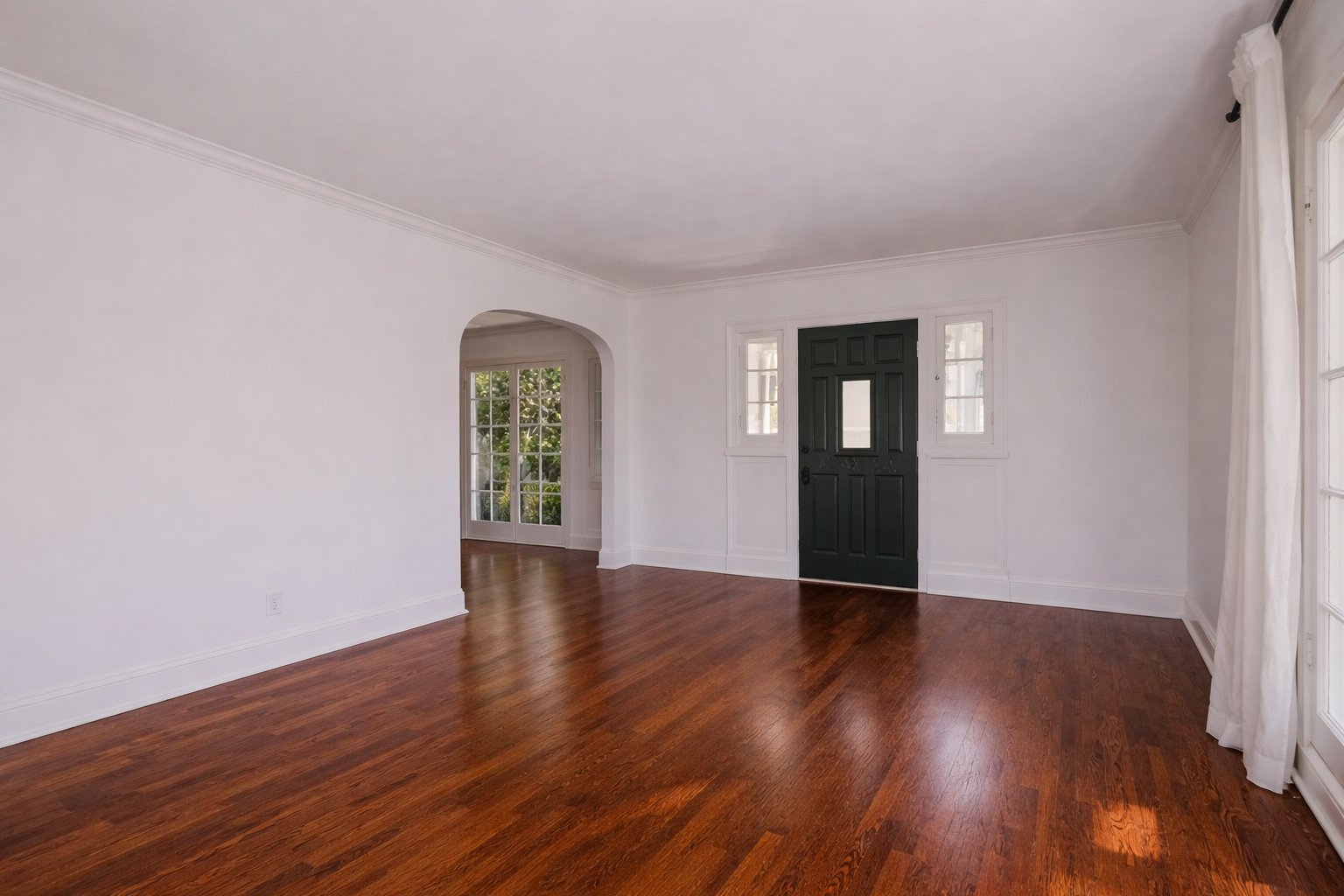 Building Photo - 2345 W 21st St