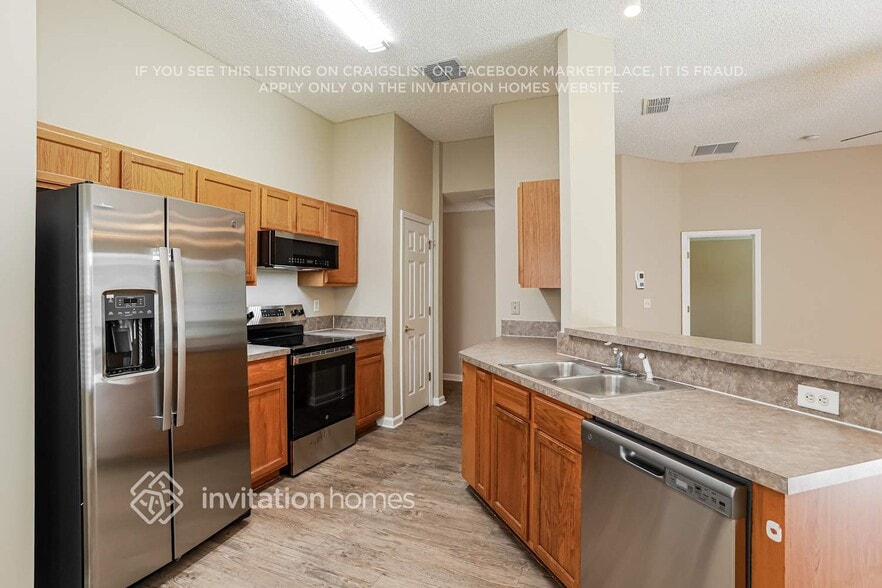 Building Photo - 3513 Whisper Creek Blvd
