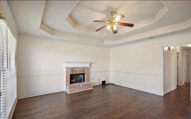 Building Photo - 4422 Blake Cir
