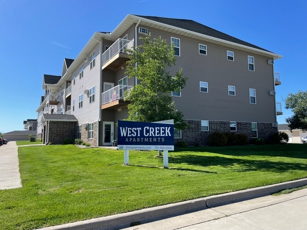 Wset Creek Apartments - West Creek Crossing