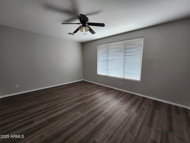 Building Photo - 18805 E Mockingbird Dr