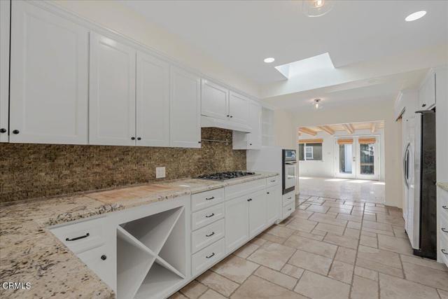 Building Photo - 13902 Calvert St