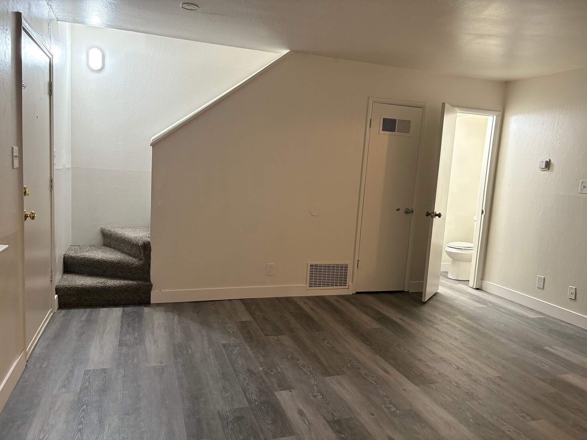 Building Photo - 2161 Patton Dr