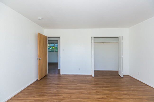 Building Photo - 98-858 Iho Place Unit #B
