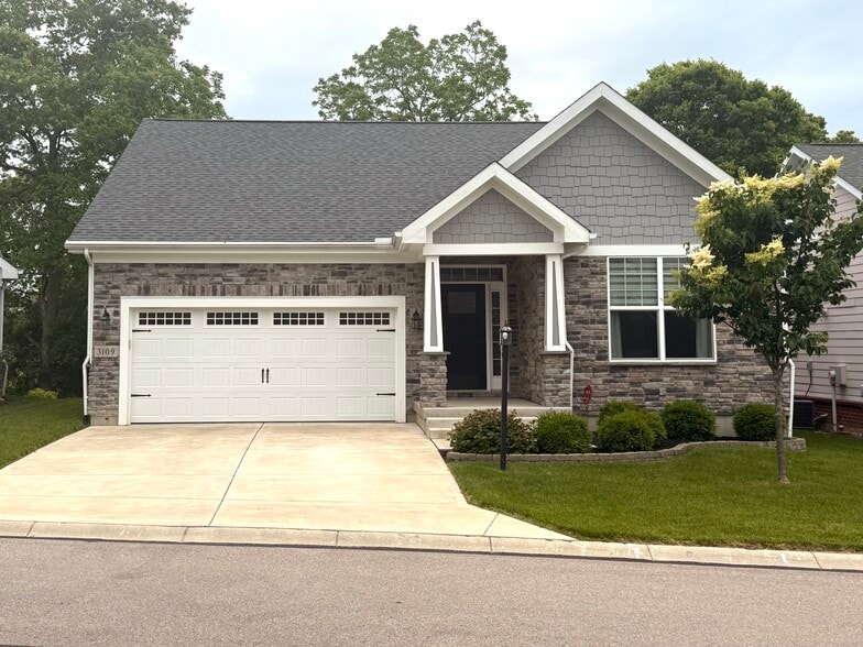 Primary Photo - 3109 W Millstone Dr