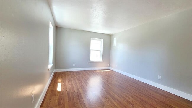 Building Photo - 14025 N Everest Ave