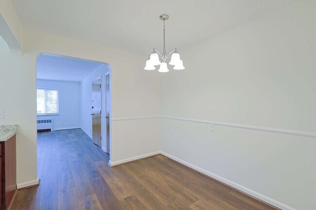 Building Photo - 3470 Brotherton Rd