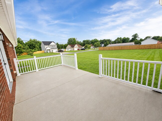 Building Photo - 112 Wilda Dr