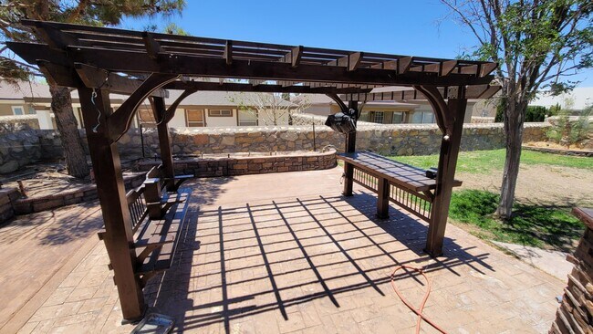 Building Photo - 12308 Jan Herring Way