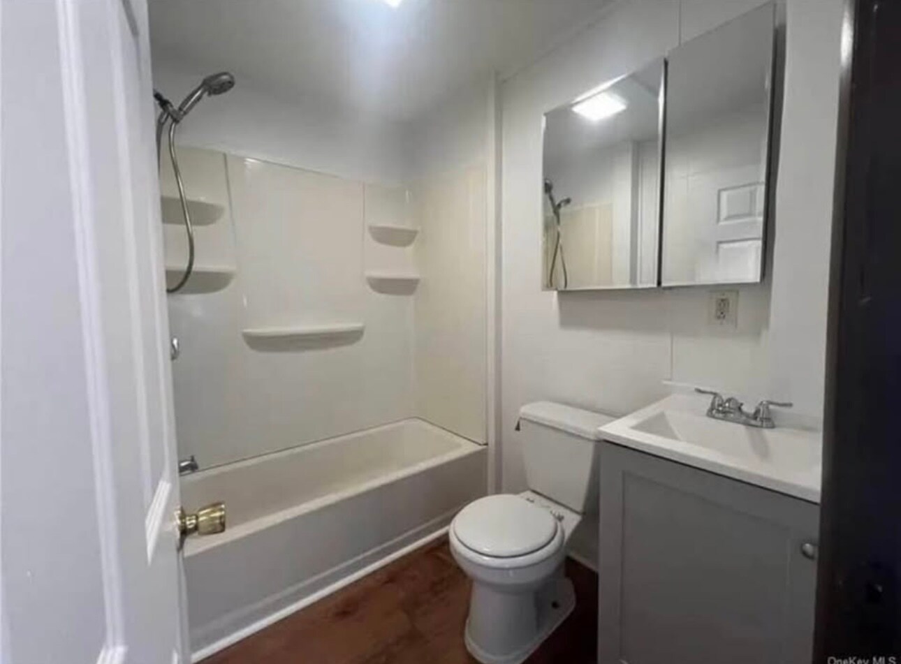 Building Photo - 242 Foxhall Ave