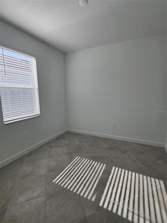 Building Photo - 8351 Waterscape Rd
