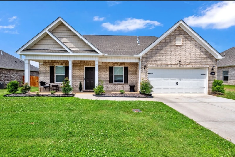 Primary Photo - 13905 Hickory Brk Rd