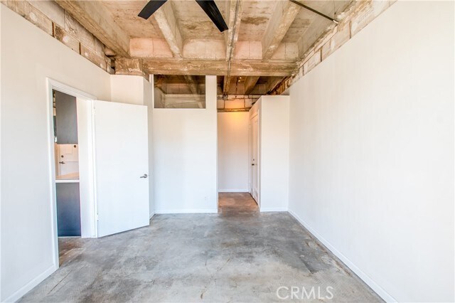 Building Photo - 140 Linden Ave