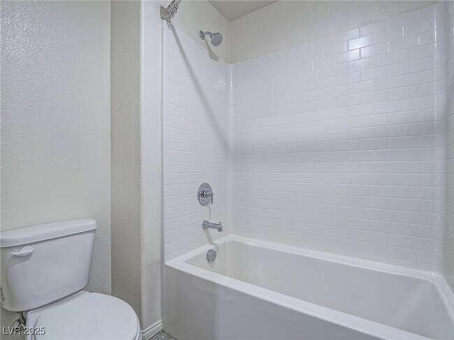 Building Photo - 4441 Ginger Hls Ave