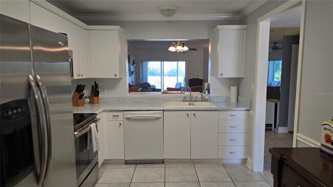 Building Photo - 2725 Terra Ceia Bay Blvd