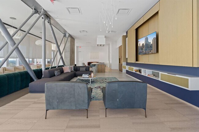 Building Photo - 301 West Ave