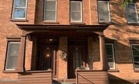 Building Photo - 27 Vliet St
