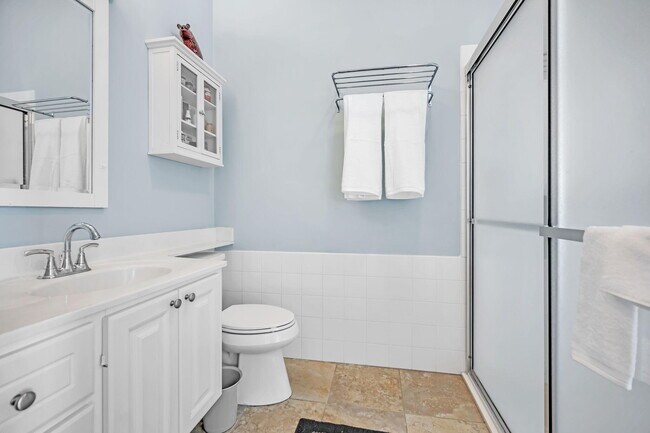 Building Photo - 8188 Rosalie Ln
