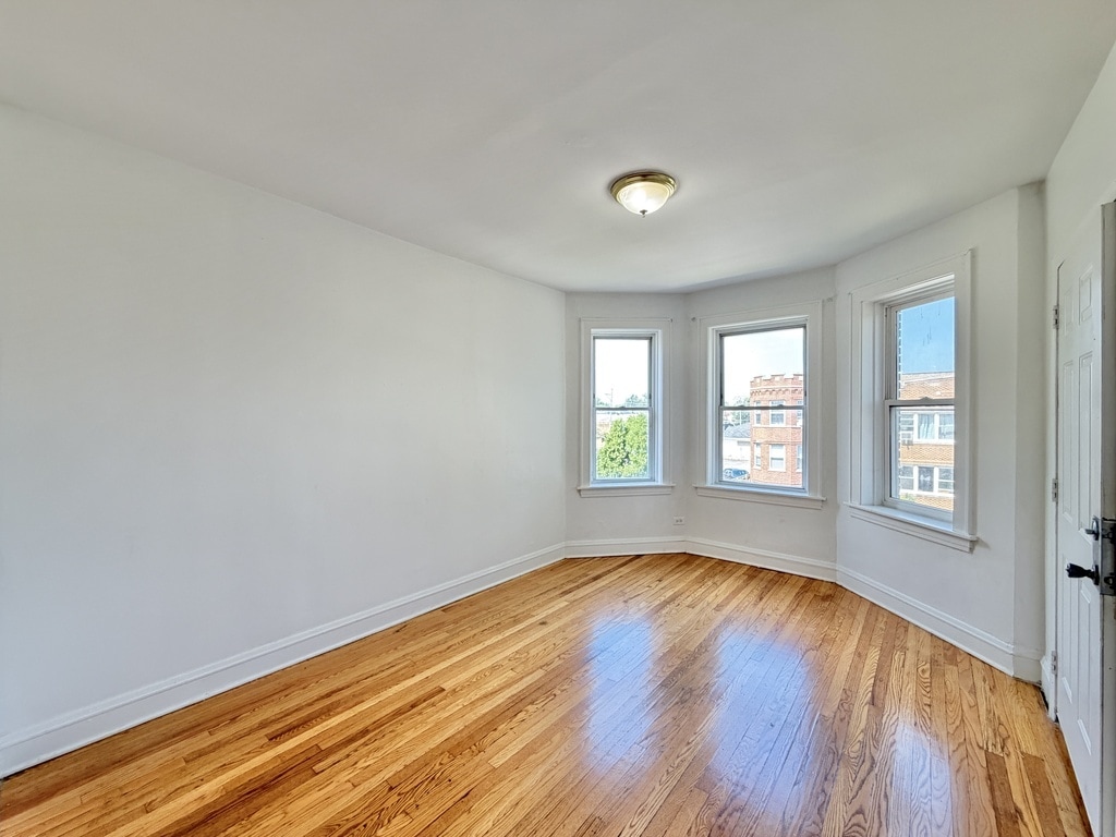 Building Photo - 4251 W Haddon Ave