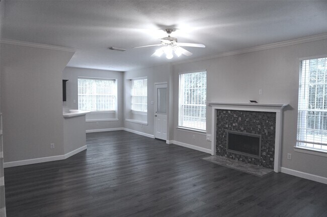 Building Photo - 6628 Sharpstown Green Cir