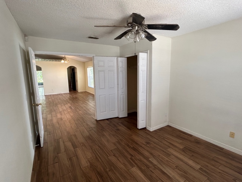 Building Photo - 4434 Brookdale Ct