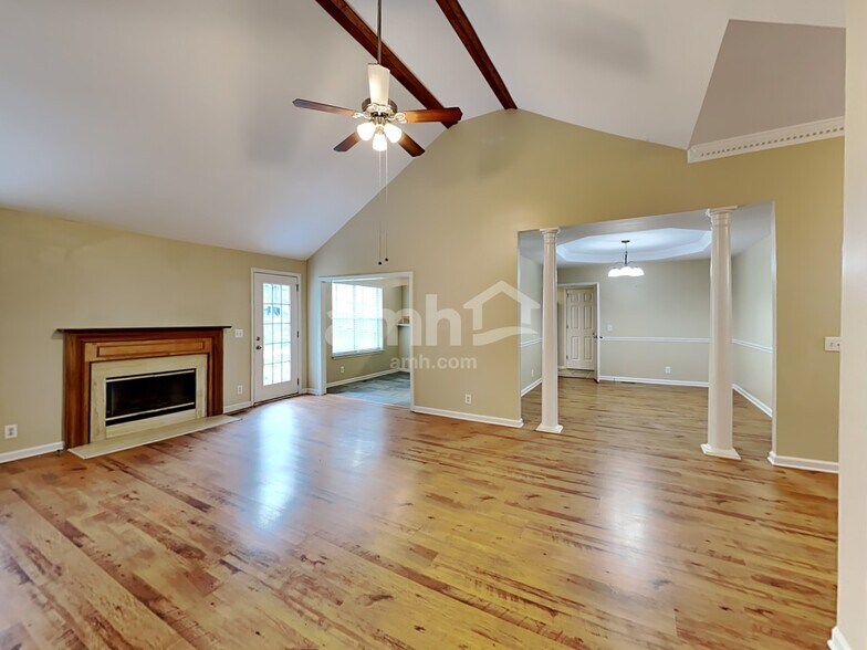 Building Photo - 7821 Farmington Pl