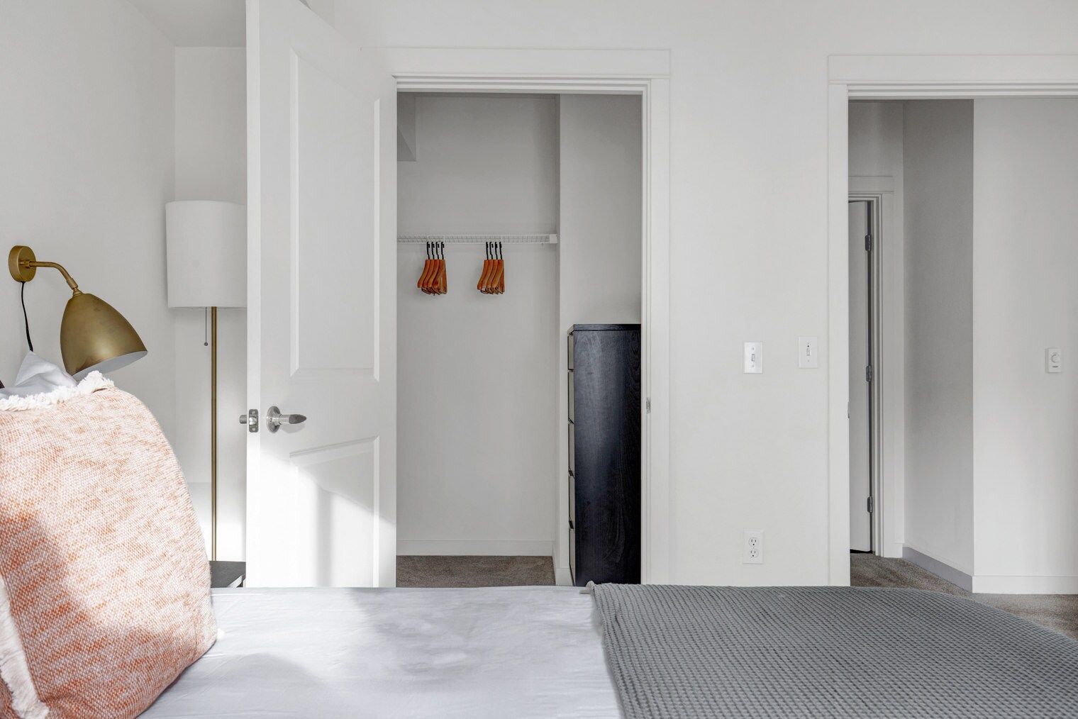 Building Photo - 362 Bellevue Way NE