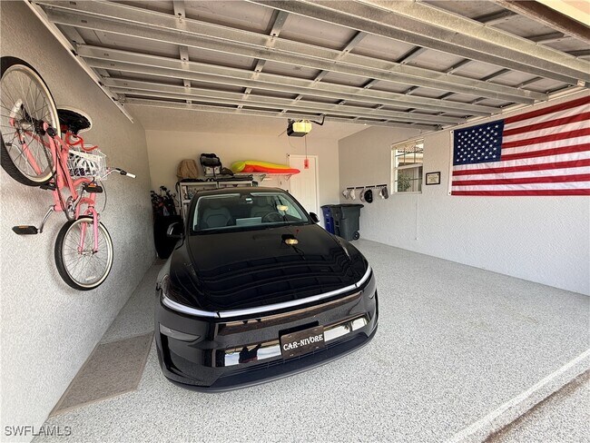 Building Photo - 10160 Bellavista Cir