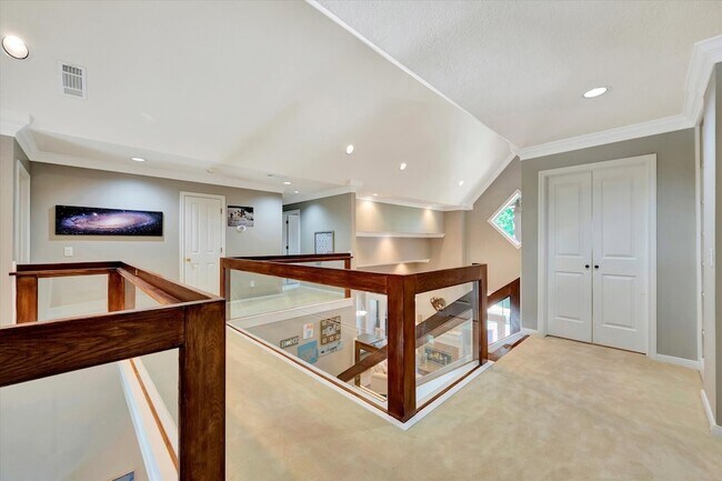 Building Photo - 3806 Canyon Bluff Ct