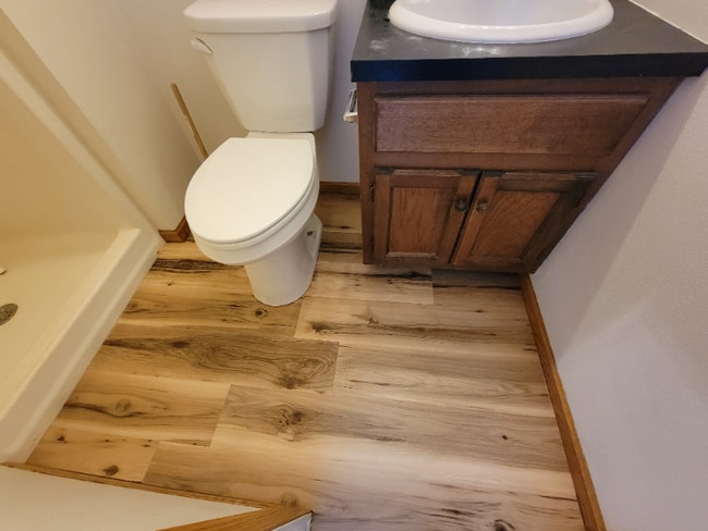 Building Photo - 1510 Oak Ridge Ln SE