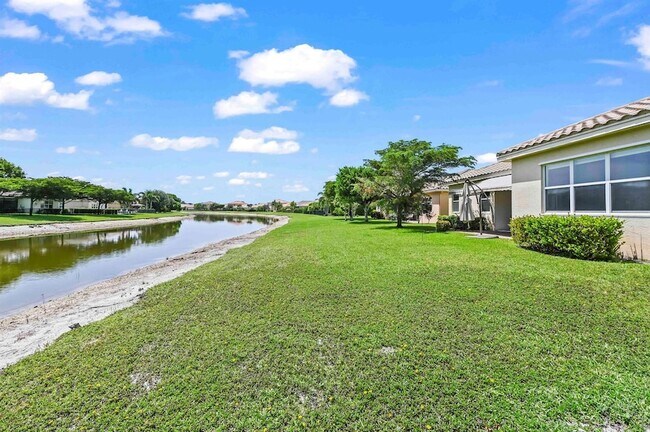 Building Photo - 2350 Bellarosa Circle
