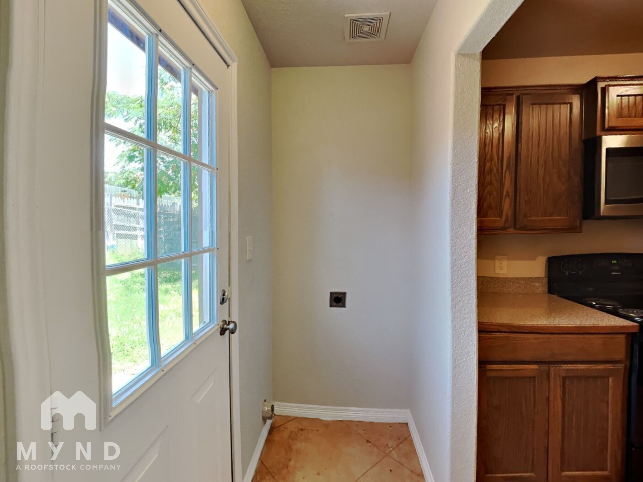 Building Photo - 236 Walnut Bend Rd