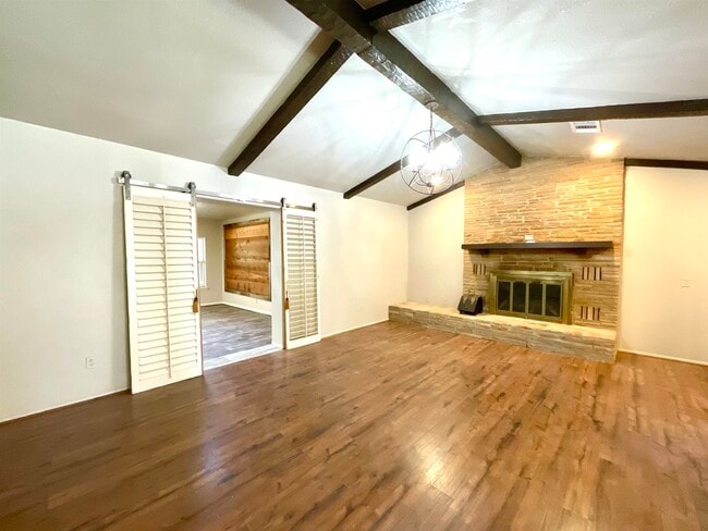 Building Photo - 5303 Shady Oak Cir