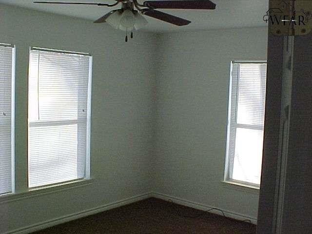 Building Photo - 502 Rosewood St