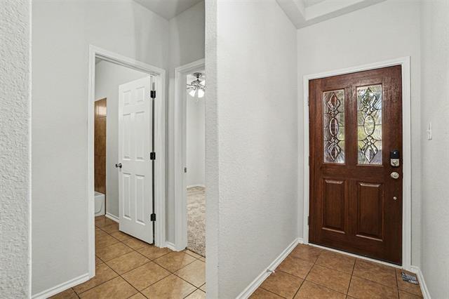 Building Photo - 175 Katherine Way