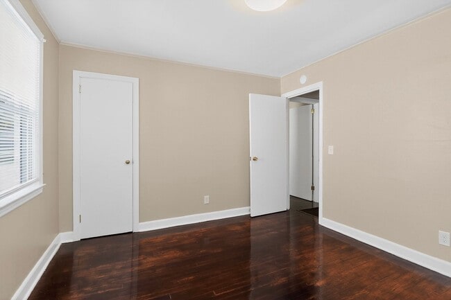 Building Photo - Updated 3 Bedroom Home Near Camp North End