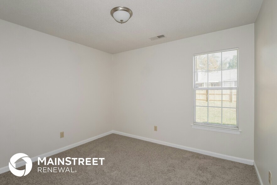 Building Photo - 4680 Tumblebrook Cove