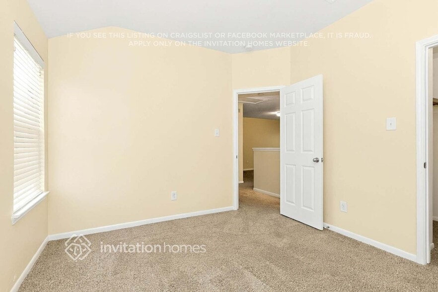 Building Photo - 5810 Le Carpe Plantation Ct