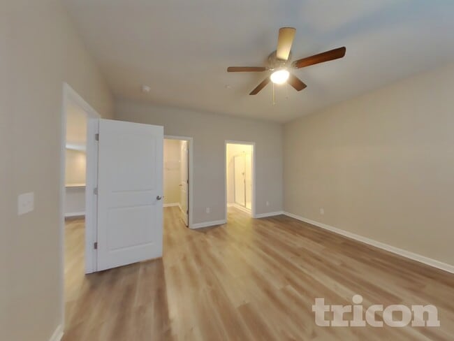 Building Photo - 9150 War Eagles Way