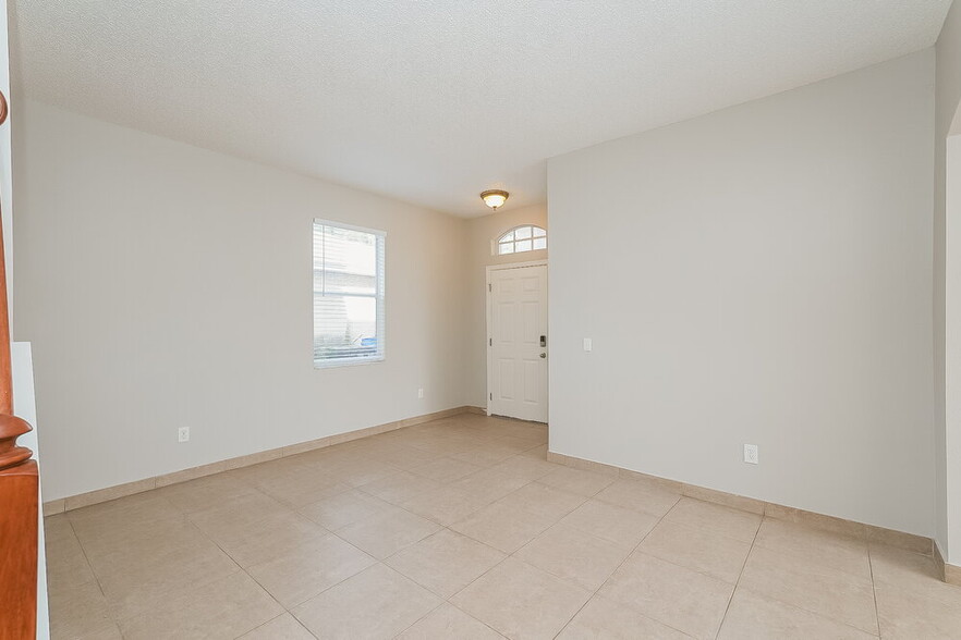 Building Photo - 8723 Morrison Oaks Ct