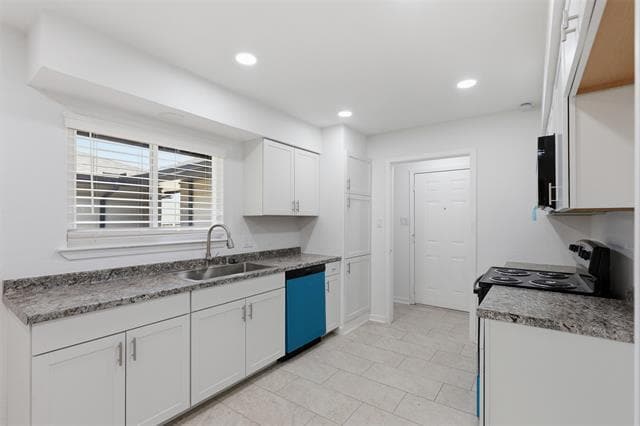 Building Photo - 4351 Altamesa Blvd