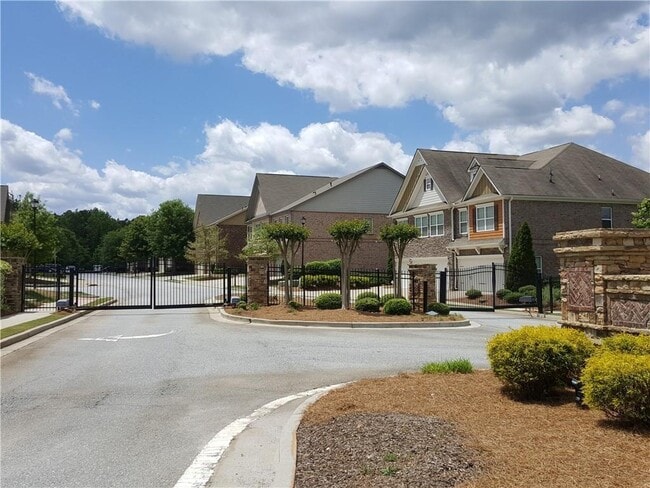 Building Photo - 805 Pleasant Hill Rd