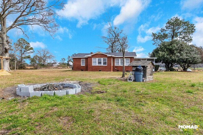 Building Photo - Charming 2BR House in Cordele