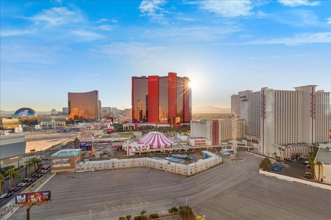 Building Photo - On the Strip, Luxury 2 Bedroom Condo with 4 Pools and Incredible Amenities