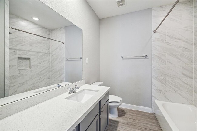 Building Photo - 5426 Camaguey St